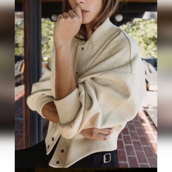 Zara Jackets & Blazers - NWT Zara Bomber Jacket